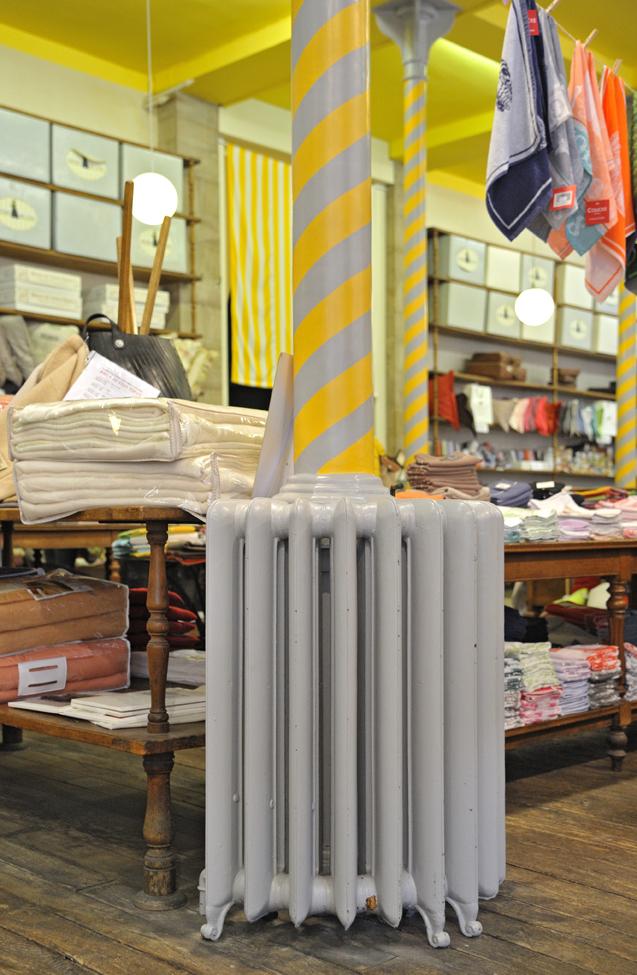 immeuble à boutique (ancien magasin dit ""Mère Blanc"")