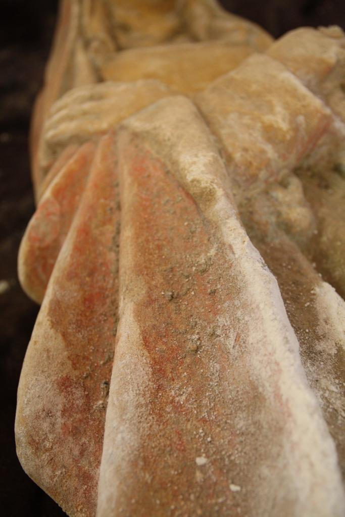 groupe sculpté de la Mise au tombeau