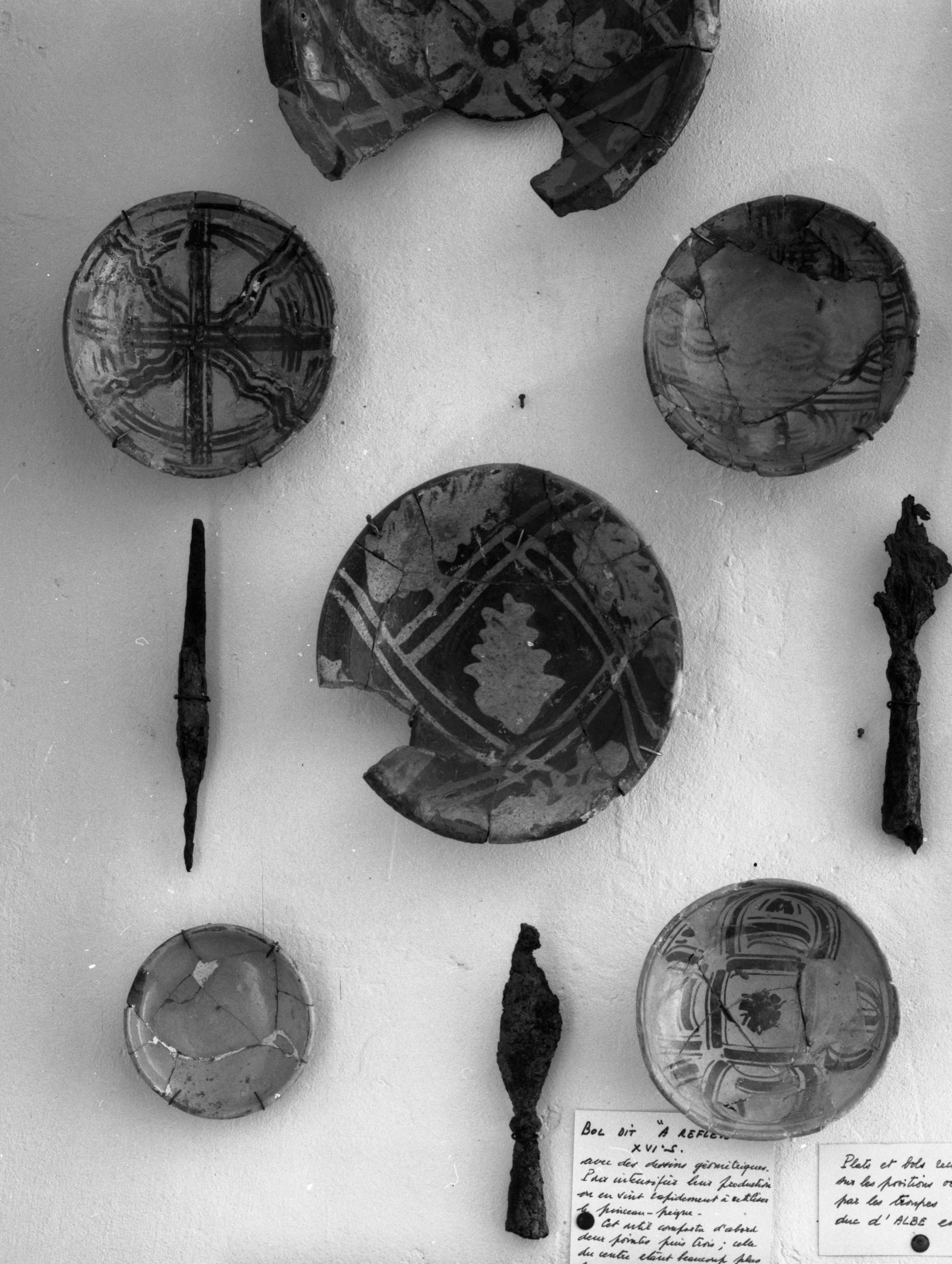 cinq assiettes