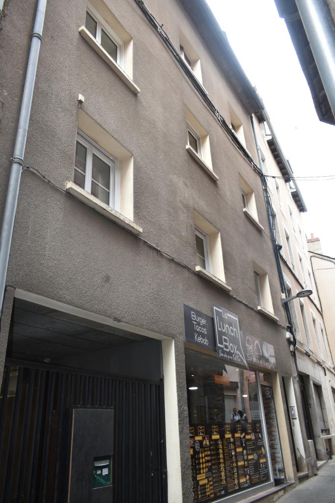 immeuble à boutique