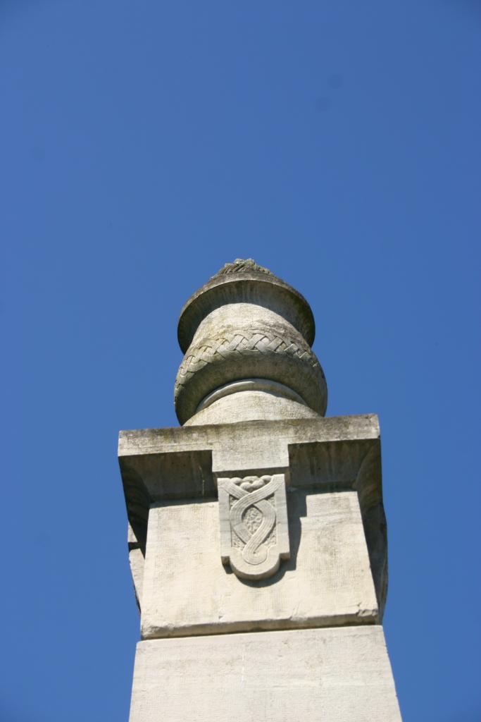 monument aux morts de la guerre de 1914-1918 et de la guerre de 1939-1945