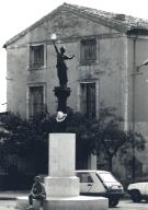 monument (monument commémoratif), de la république