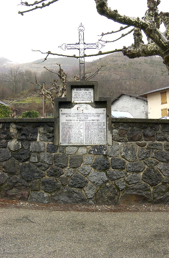 monument aux morts de la guerre de 1914-1918 et de la guerre de 1939-1945