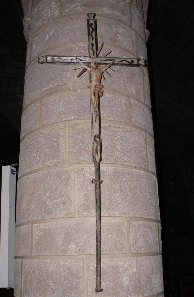 croix de procession : Christ en croix (2)