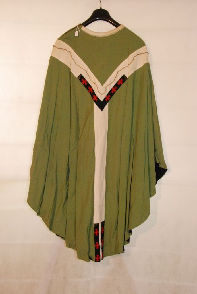 chasuble , étole , manipule , voile de calice