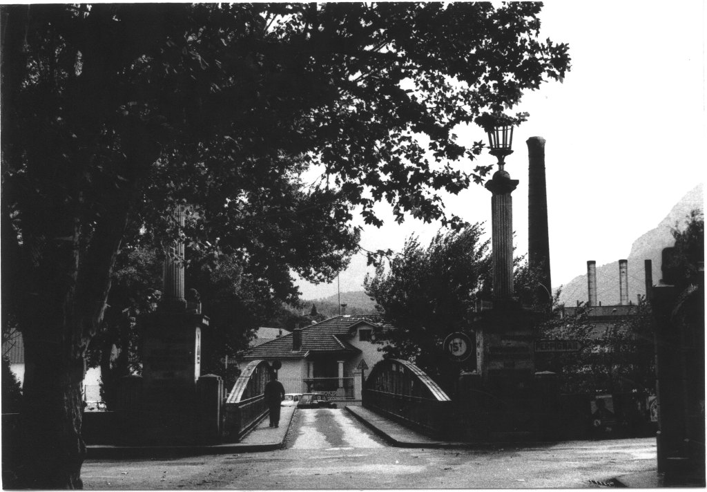 usine Vergnes ; chapellerie Calbet, puis Bourrel, usine de matière plastique Formica