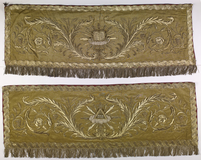 dais de procession (n° 51)
