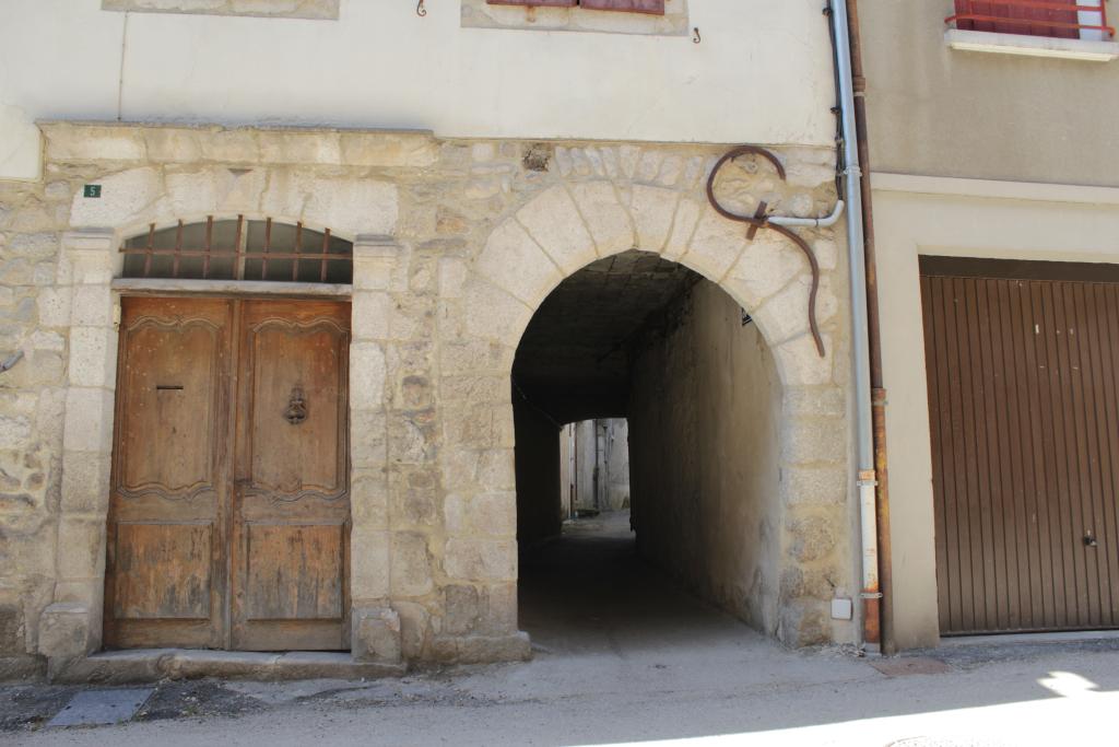 bourg castral