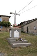 monument aux morts (croix monumentale) de la guerre de 1914-1918, de la guerre de 1939-1945 et de la guerre d'Indochine (1945-1954)