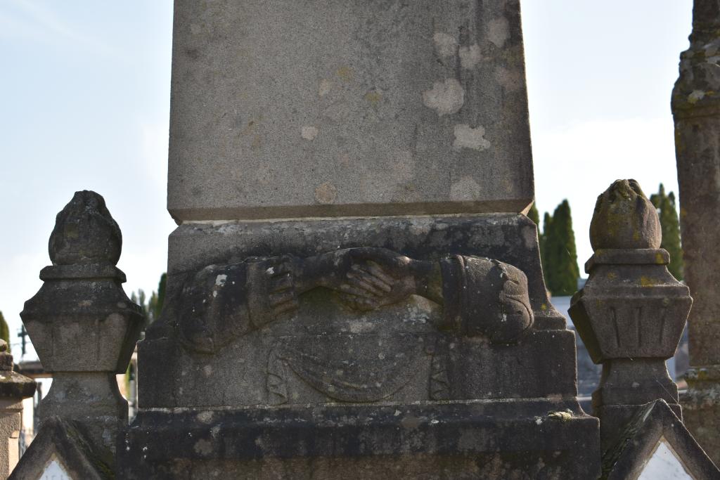 tombeau de la famille Doranjou