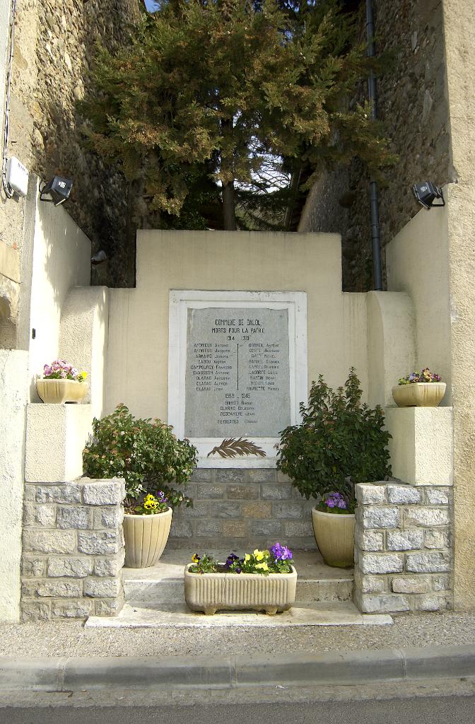 monument aux morts de la guerre de 1914-1919 et de la guerre de 1939-1945