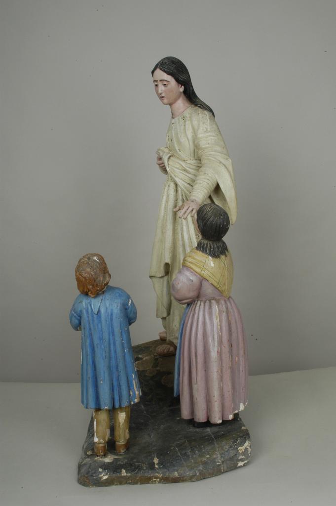 Groupe sculpté : Notre Dame de la Salette