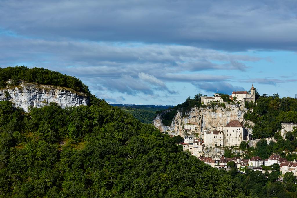château abbatial, puis château des évêques