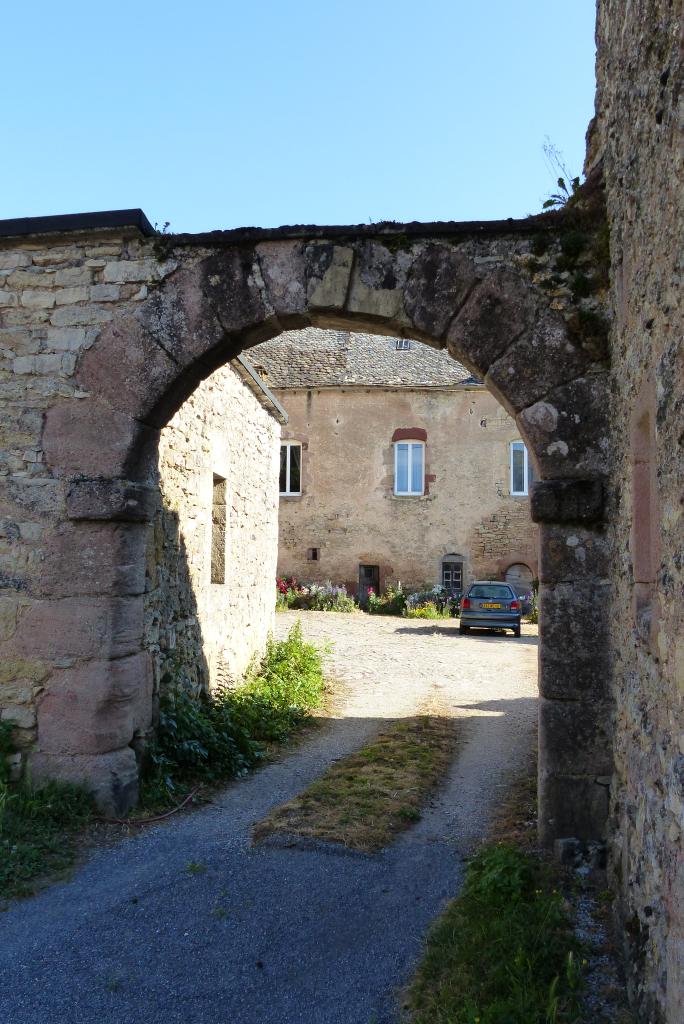 château et ferme d'Onrazac
