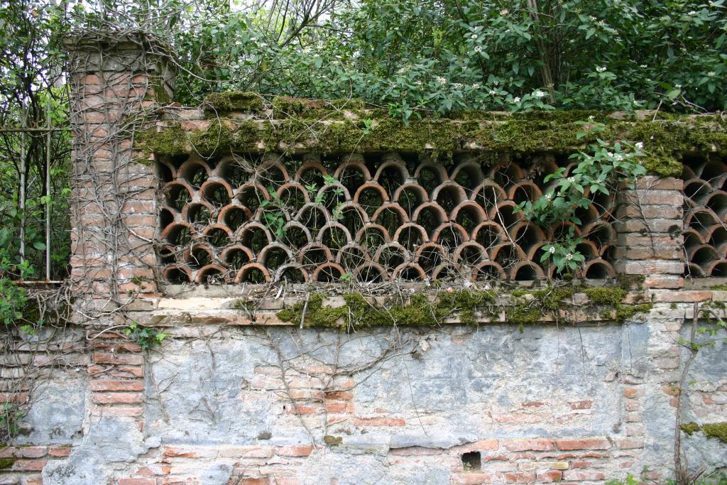château de Longues-Aygues actuellement établissement médical