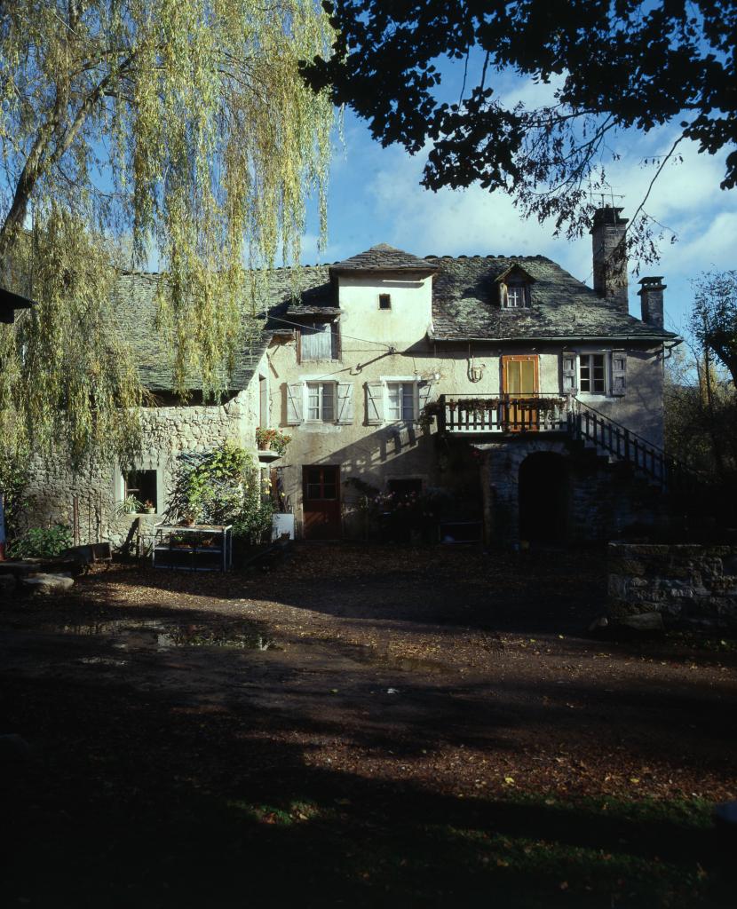 moulin à farine, moulin à huile, usine de menuiserie dit Moulin de Cénaret