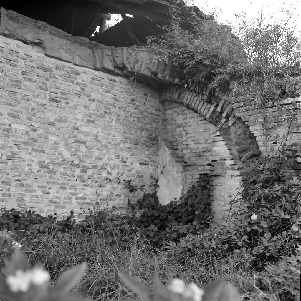 ancienne abbaye cistercienne de Lagarde-Dieu