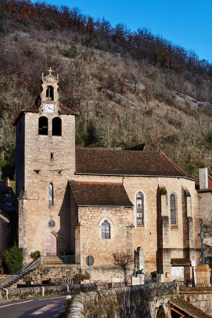 église paroissiale Saint-Pierre-ès-Liens