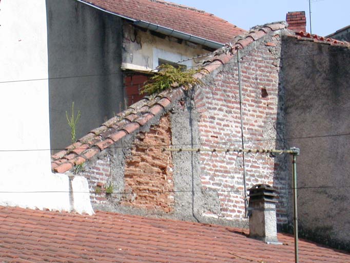 hôpital de Cazelles, puis couvent de mercédaires