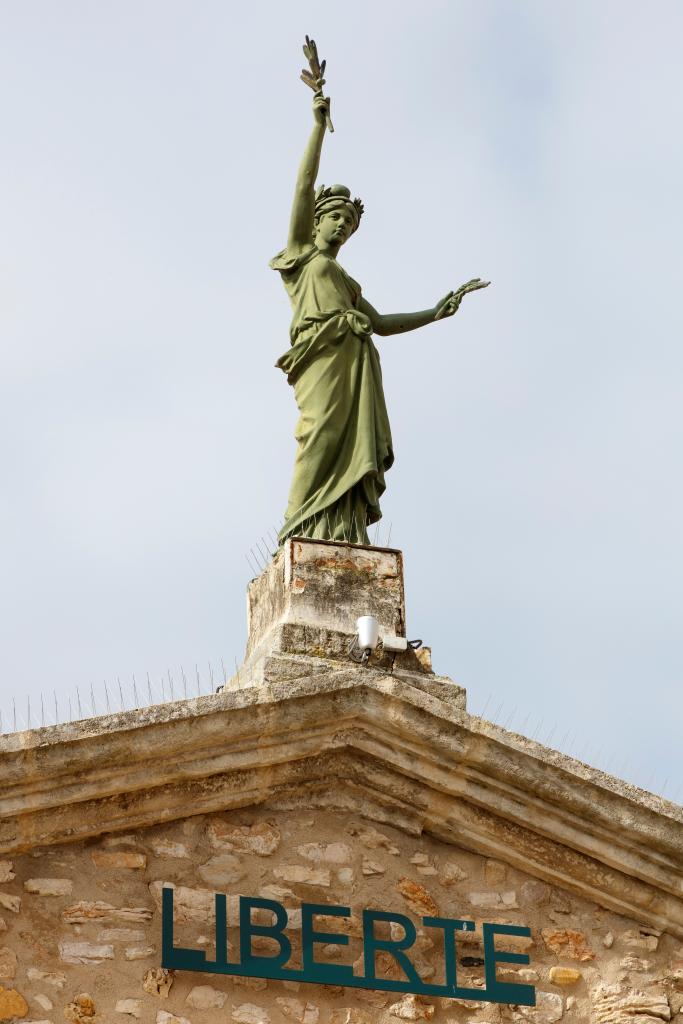 statue monumentale de la République, de la Paix