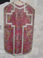 chasuble (ornement violet)