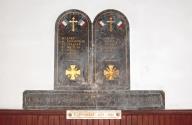 ensemble du monument aux morts (4 plaques et un tableau commémoratifs) des guerres napoléoniennes, de la guerre de 1914-1918 et de la guerre de 1939-1945, des statues (grandeur nature) des statues de Saint-Martin et sa console, de Jeanne d'Arc et d'une croix de guerre