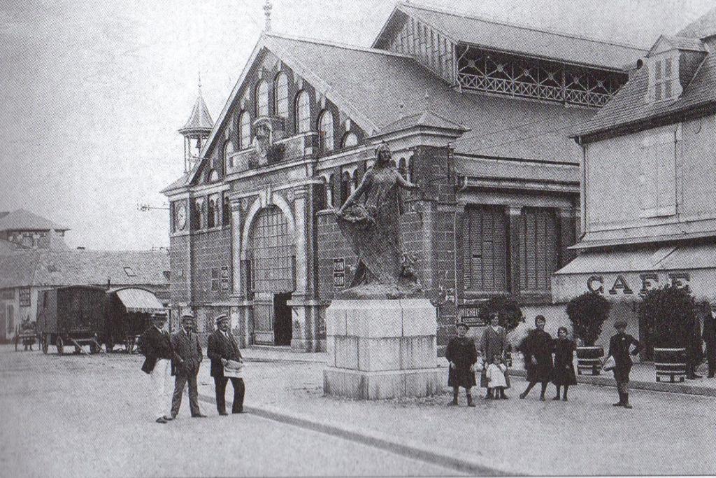 marché couvert dit halle aux grains