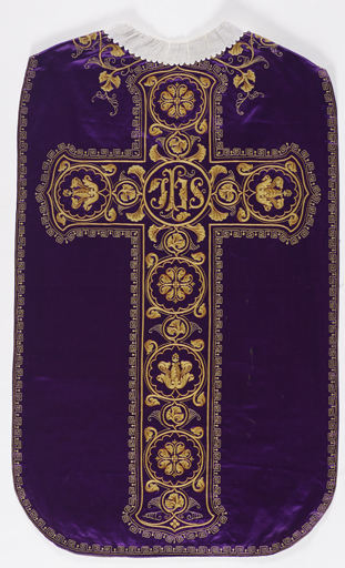 ornement liturgique catholique violet