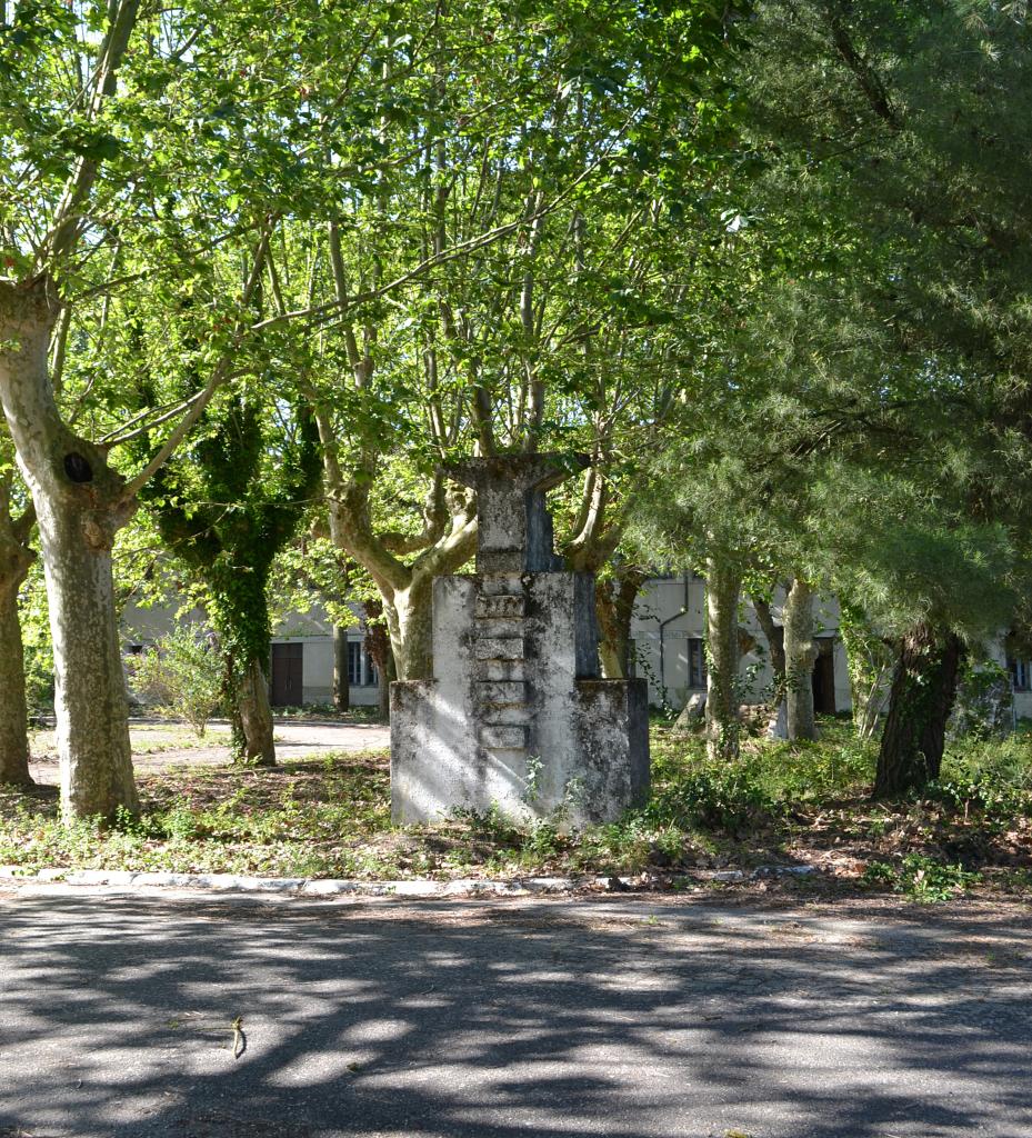 Quartier de cavalerie Henry, puis Quartier de cavalerie Espagne, Caserne d'artillerie et Centre d'Instruction du service de l'Intendance