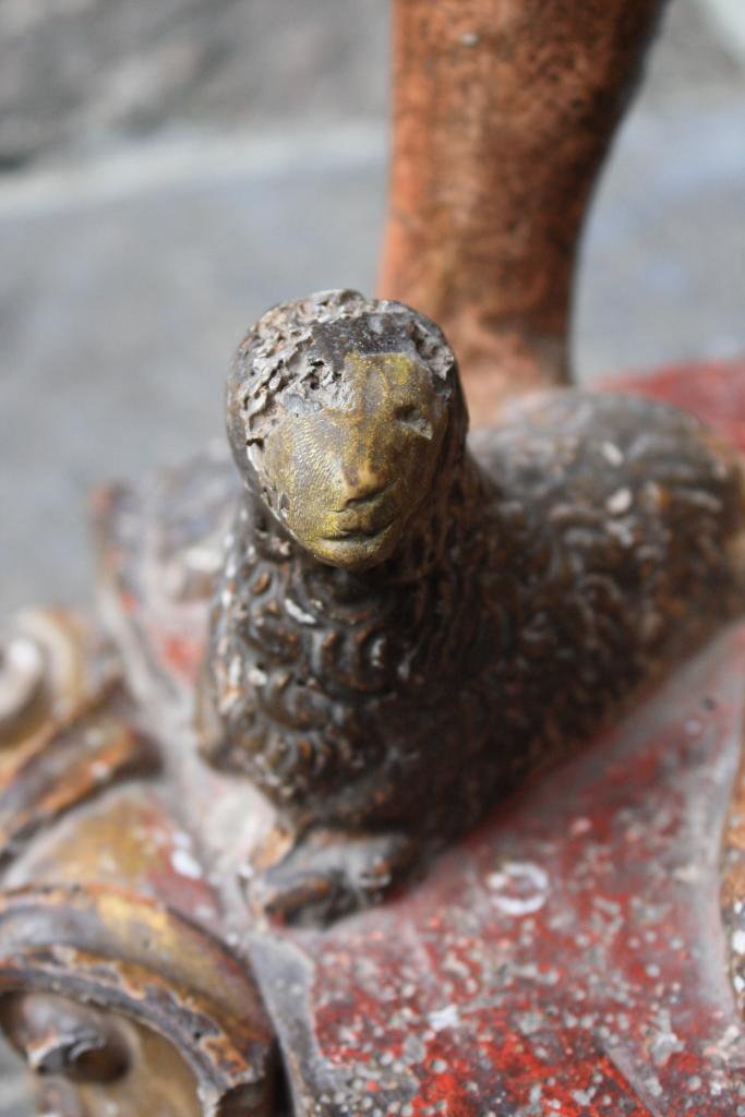 statue-reliquaire : saint Jean-Baptiste