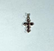 Pendentif en forme de croix