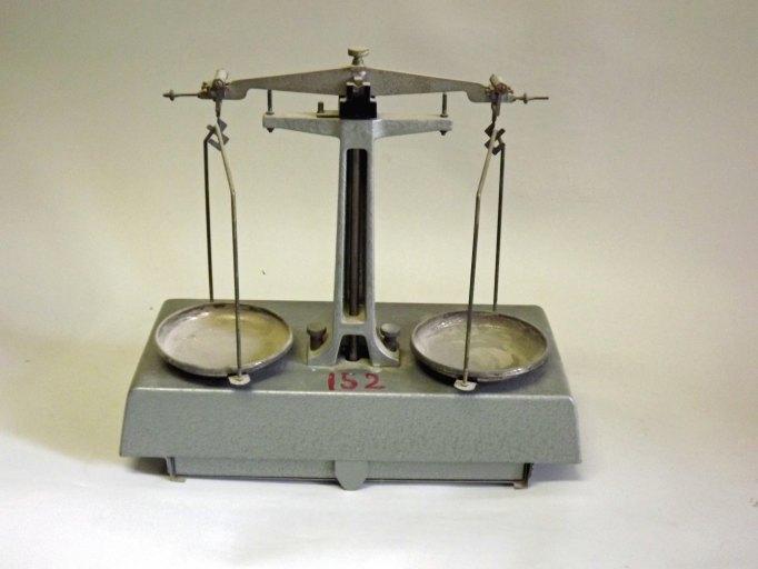 collection d'instruments ou objets pédagogiques