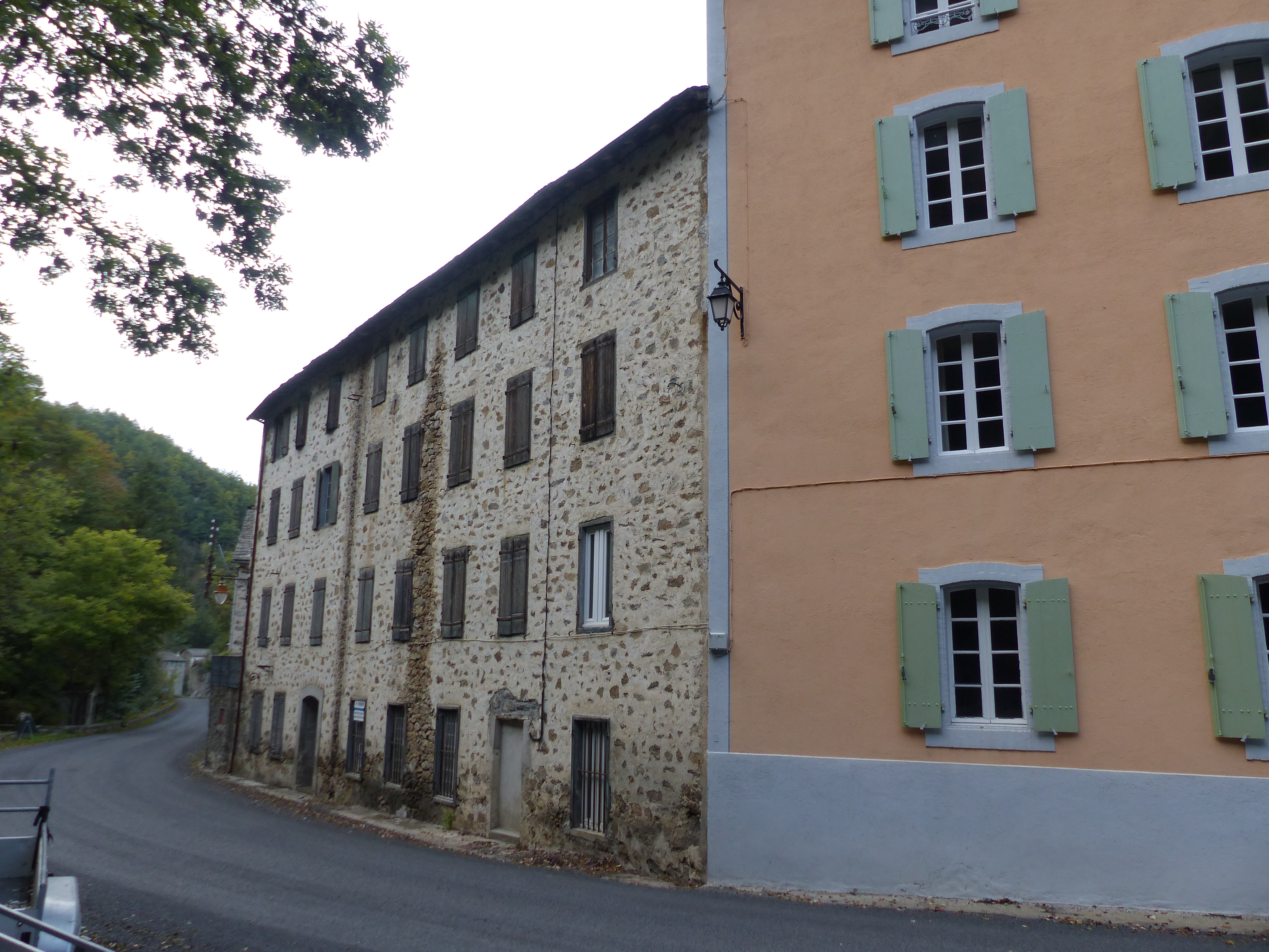 Hôtels vieux et neuf
