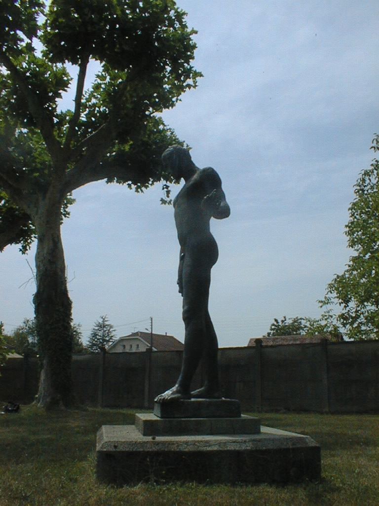 statue (colossal) : Athlète dit Le Discobole