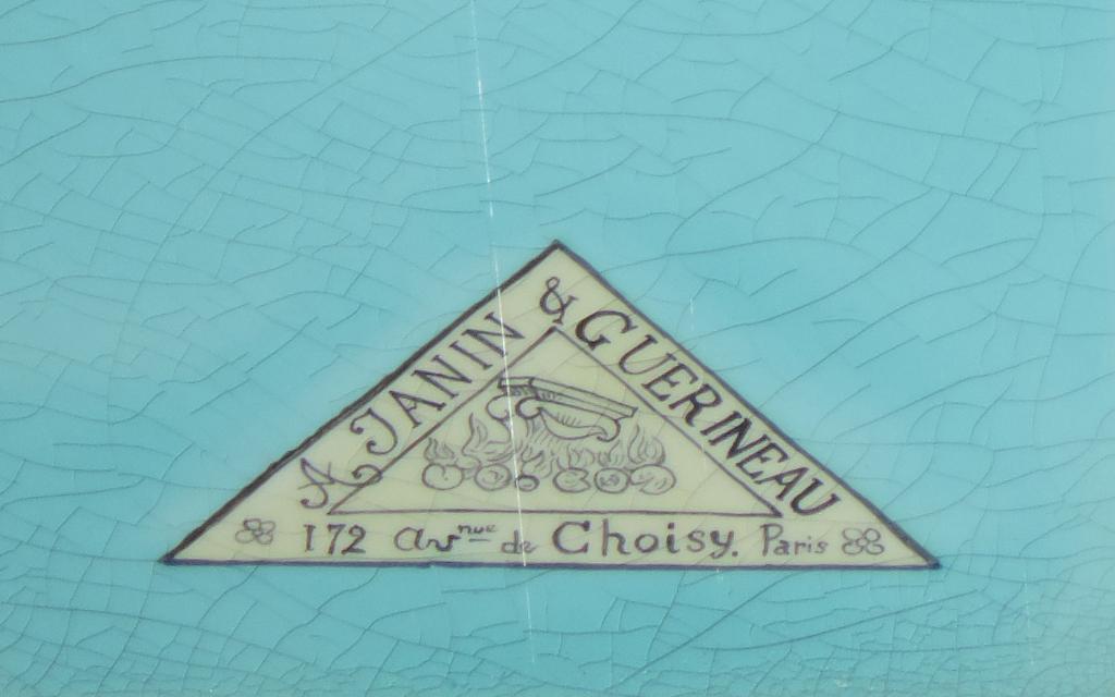 ensemble du décor de la façade du théâtre municipal