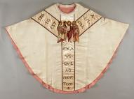chasuble blanche brodée par Mère Geneviève Gallois