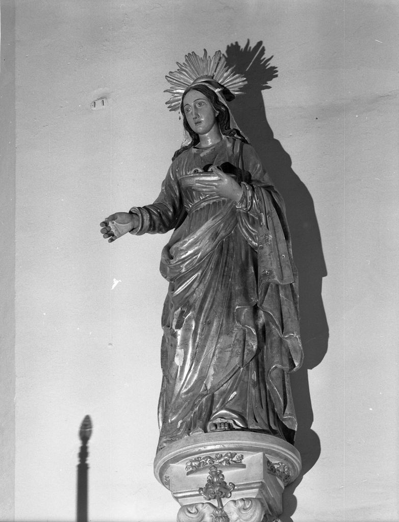 deux statues en pendant : sainte Lucie, saint Ferréol
