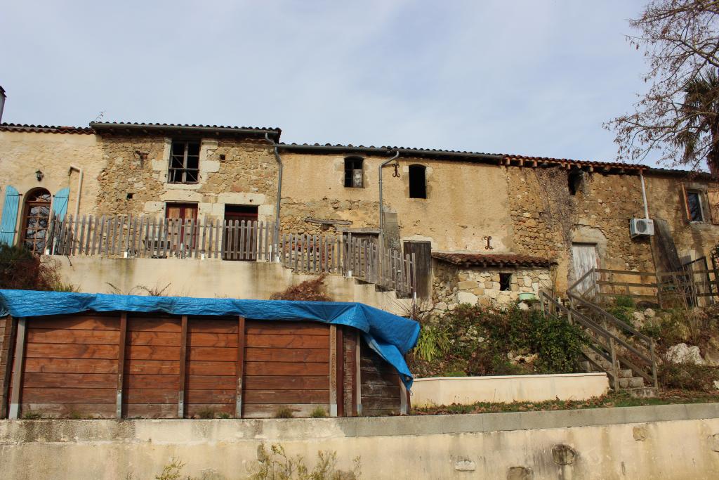 fortification d'agglomération