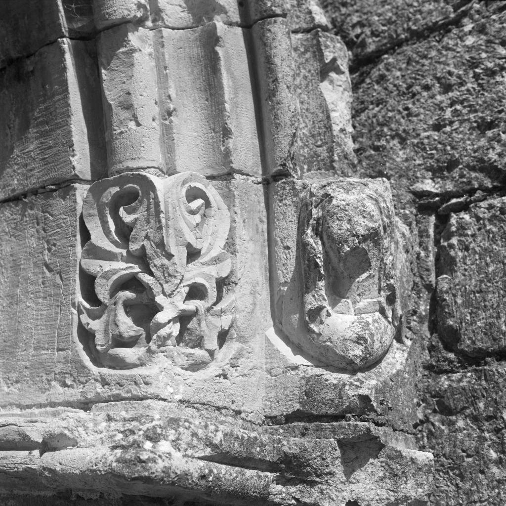 prieuré Notre-Dame, de chanoines de saint Augustin