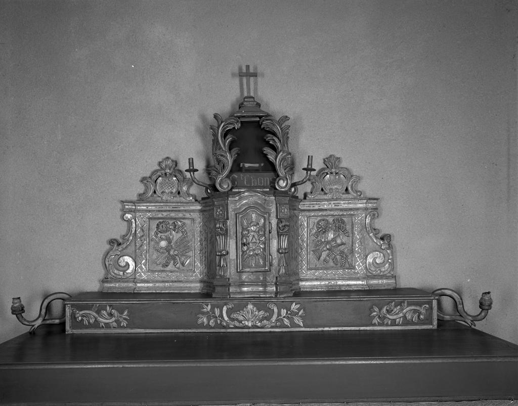 ensemble de la chapelle sud(tabernacle,exposition)