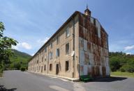 logement d'ouvries Les Cantines