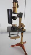 microscope polarisant de Nodot