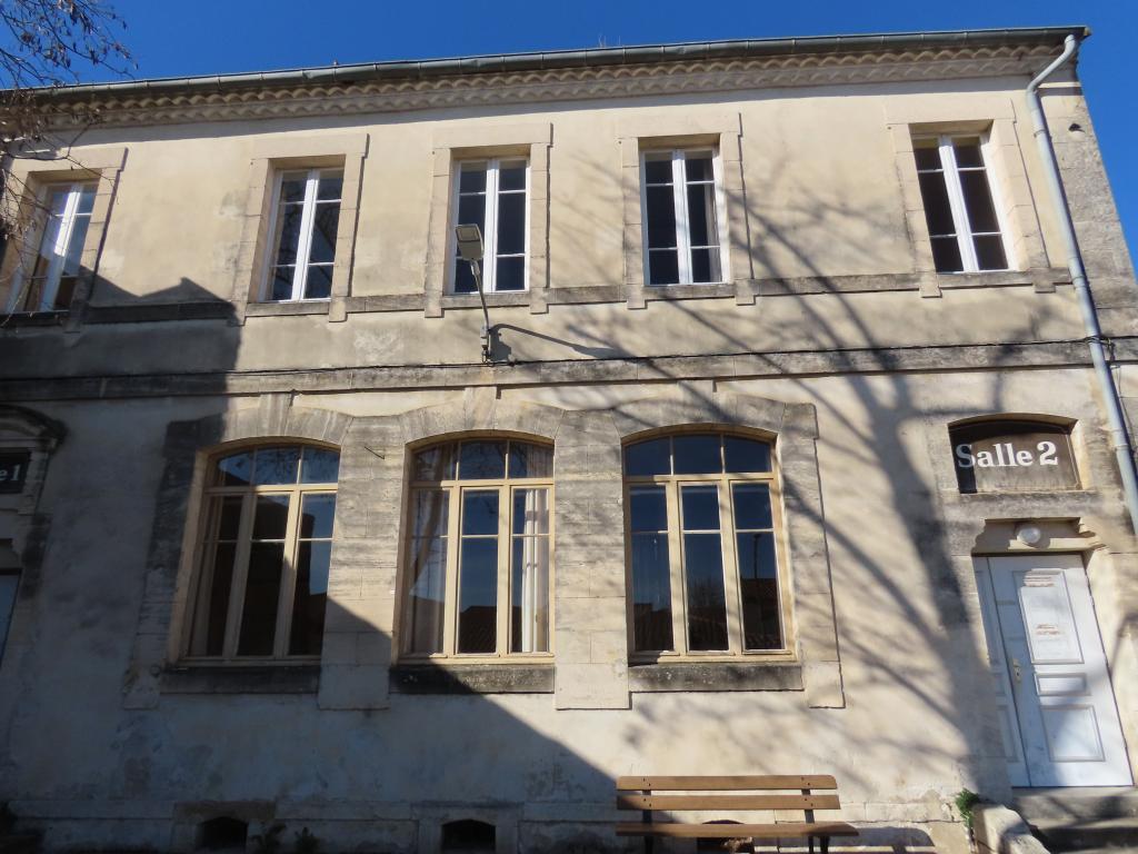École de garçons ; centre socio-culturel de Caissargues