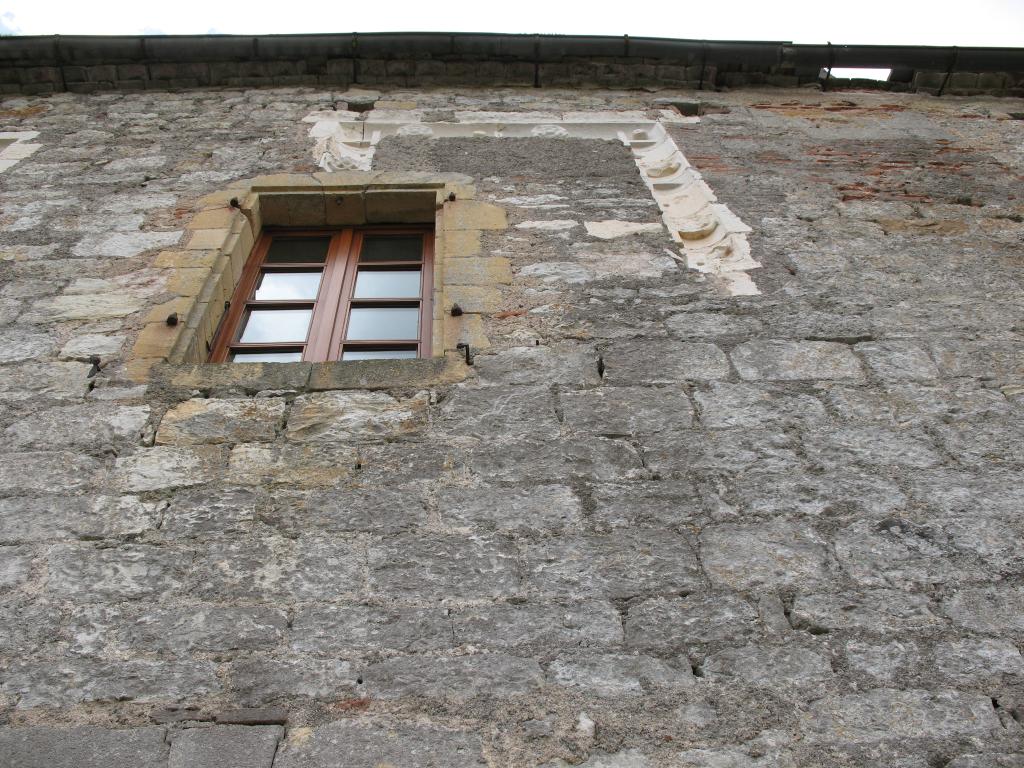 château des évêques de Cahors, actuellement en partie occupé par la mairie