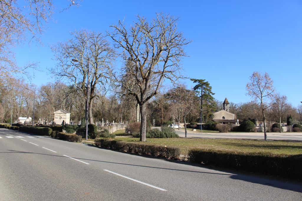 cimetière de catholiques de Monteils