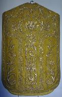 chasuble or (n° 45) avec voile de calice et étole