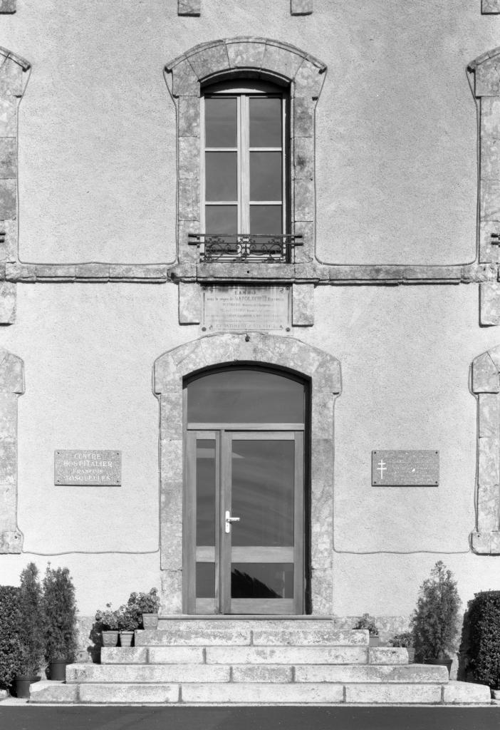 asile d'aliénés : hôpital psychiatrique