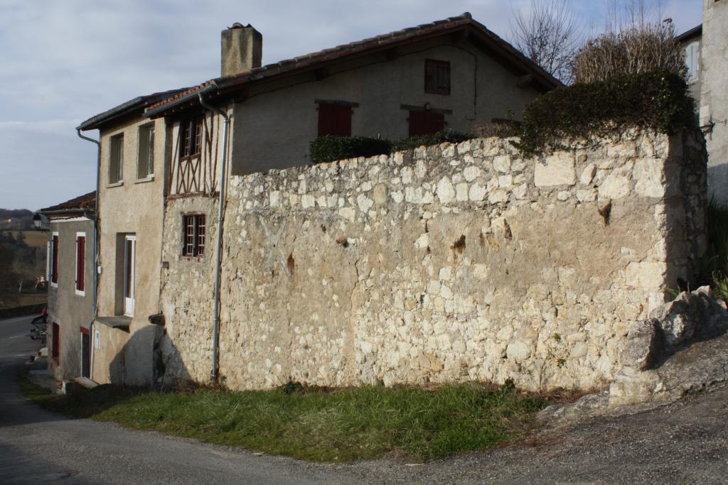 bourg de Castelnau-Barbarens