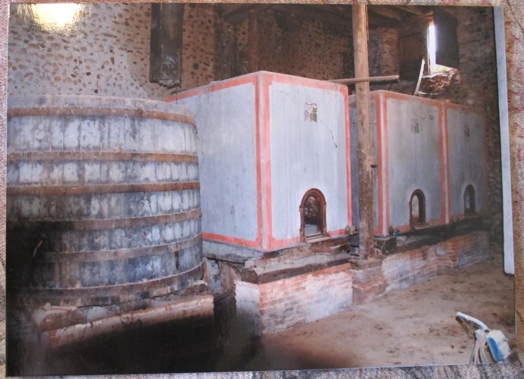 le mobilier agricole et viticole de la ferme-école de Royat