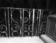 tribune, balustrade de clôture